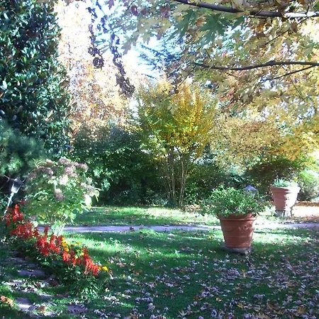Al Tondone Bed & Breakfast 3*
