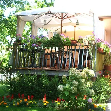 Al Tondone Bed & Breakfast